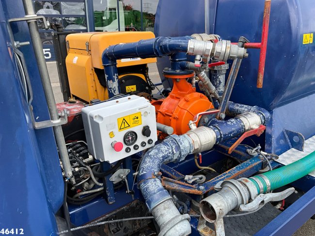 Mercedes-Benz  914 Water spray unit (10)