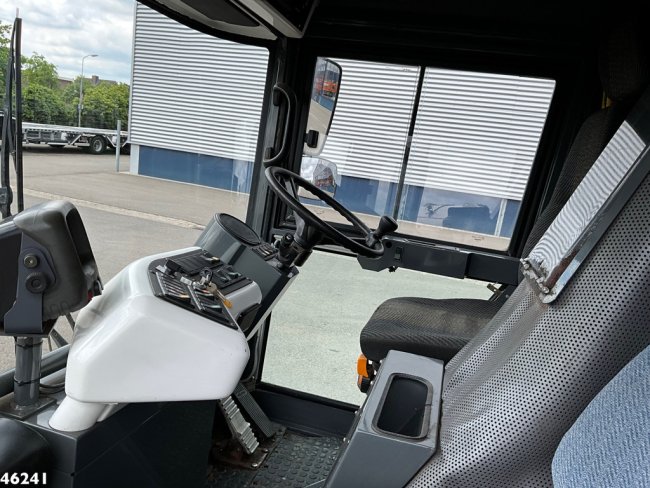 Ravo  530 (9)
