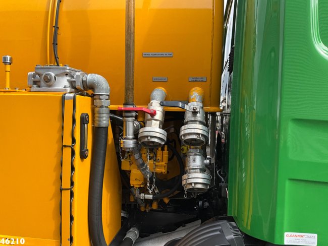 Scania  P 320 Euro 6 Bekker LaGram 8m³ kolkenzuiger (16)
