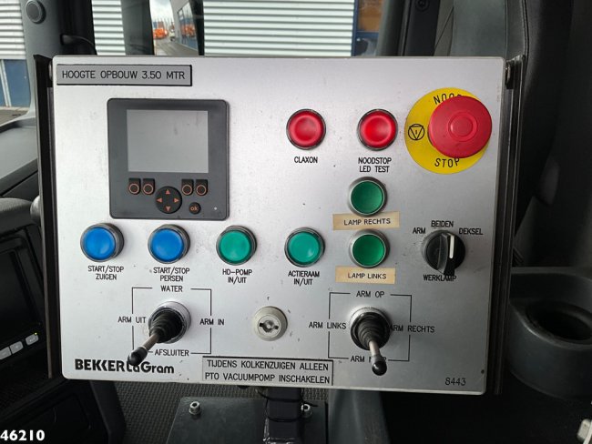 Scania  P 320 Euro 6 Bekker LaGram 8m³ kolkenzuiger (27)