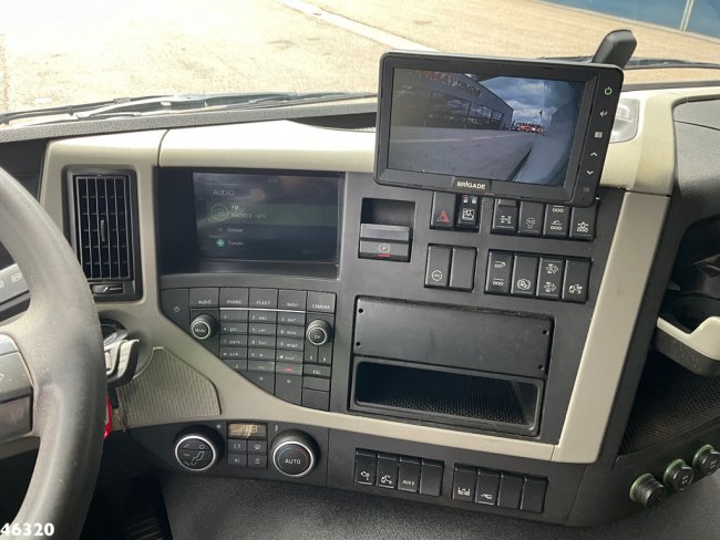 Volvo  FM 500 Euro 6 HMF 50 Tonmeter laadkraan + Fly-Jib! Just 173.280 km! (17)
