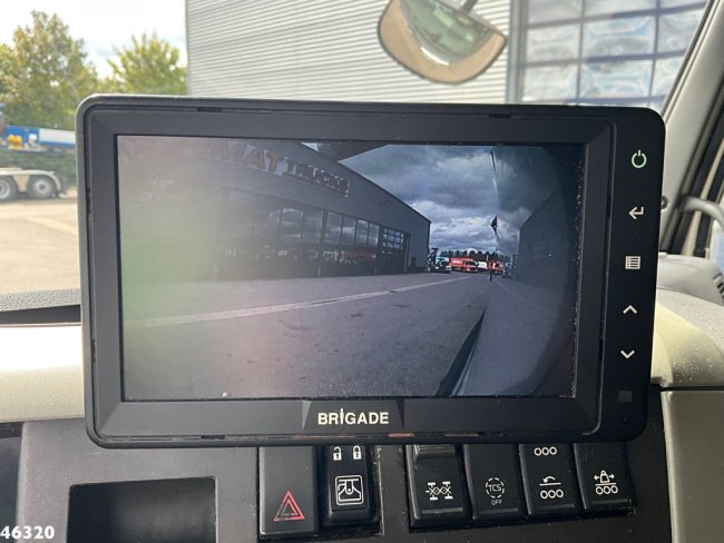 Volvo  FM 500 Euro 6 HMF 50 Tonmeter laadkraan + Fly-Jib! Just 173.280 km! (18)