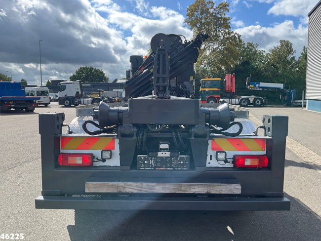 Volvo  FM 410 8x4 Hiab 28 Tonmeter laadkraan met 20 Ton Silosteller haakarmsysteem (3)