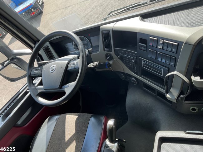 Volvo  FM 410 8x4 Hiab 28 Tonmeter laadkraan met 20 Ton Silosteller haakarmsysteem (19)