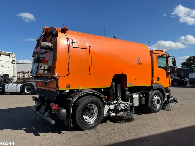 MAN  TGM 15.250 Euro 6 Kobit 7m³ Links en rechts vegend Just 177.171 km! (4)