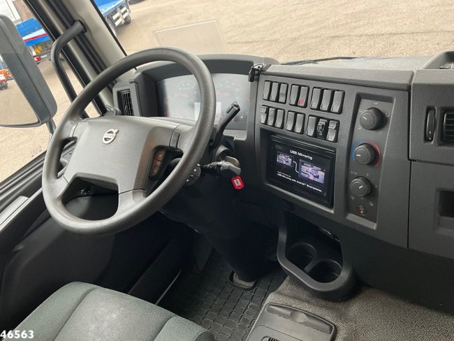 Volvo  FE 280 Euro 6 Hiab 13 Tonmeter laadkraan Just 157.107 km! (13)