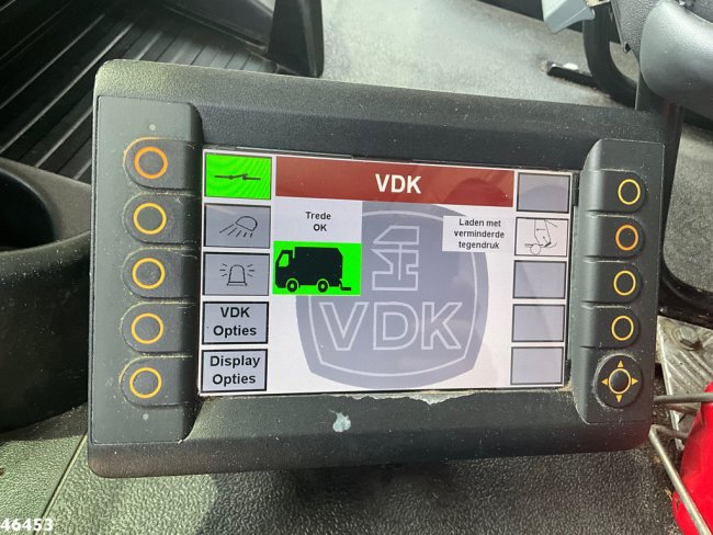 Iveco  Stralis AD260SY Euro 6 Just 145.807 km! (19)