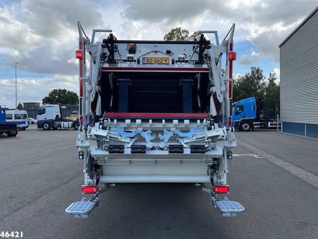 Volvo  FM 330 Euro 6 Geesink 20m³ (2)