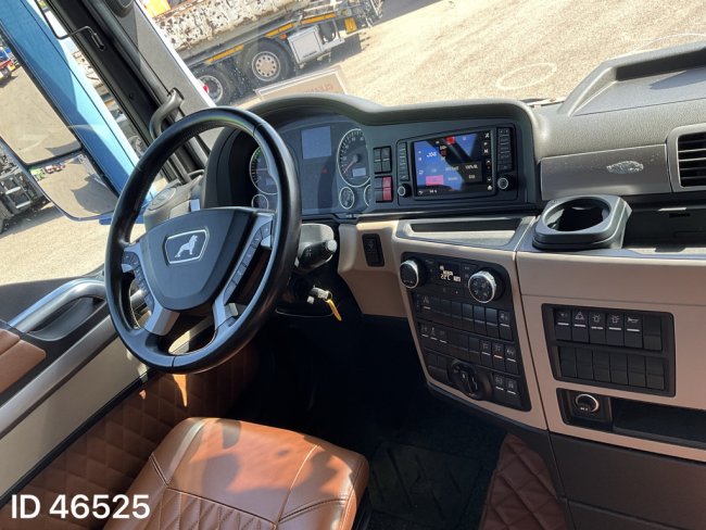 MAN  TGX 26.500 6x2 Like New! (10)