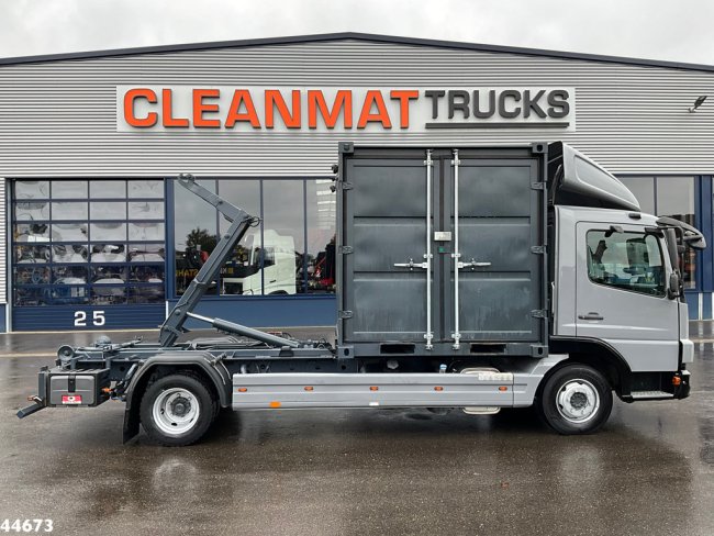 Mercedes-Benz  Atego 816 met haakarmsysteem (1)