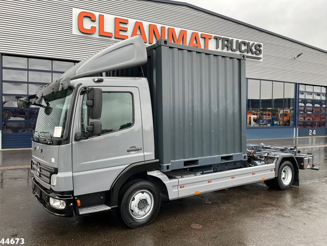 Mercedes-Benz  Atego 816 met haakarmsysteem (3)