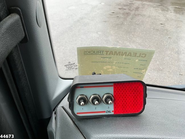 Mercedes-Benz  Atego 816 met haakarmsysteem (19)