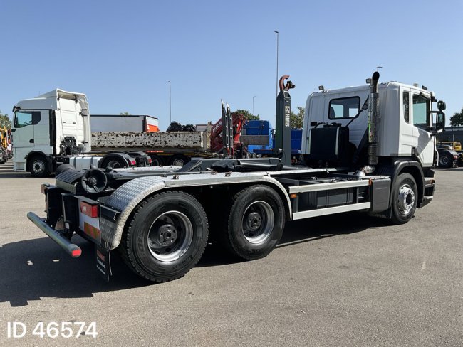 Scania  P 360 6x4 Euro 6 Hiab haakarmsysteem Just 101.456 km! (3)