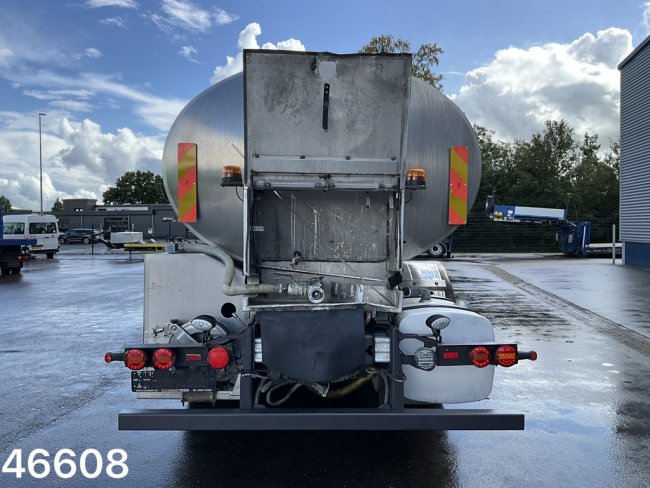 Renault  Premium Lander 460 4x4 Watersproei installatie (3)