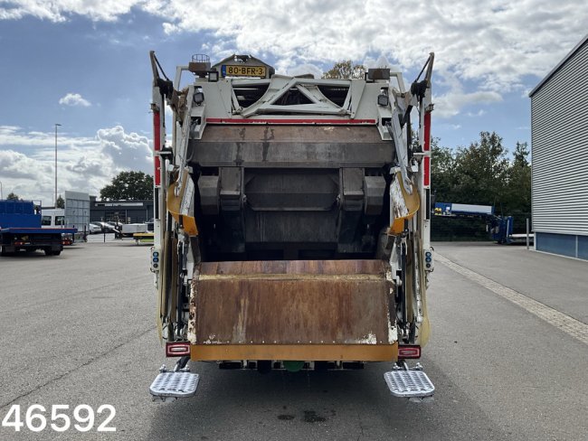 DAF  FAN CF 330 Euro 6 Geesink 23m³ (4)