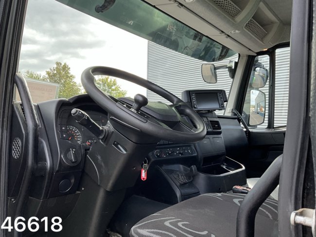 Iveco  Trakker AD260T45 6x4 21 Ton haakarmsysteem Just 48.470 km! (11)