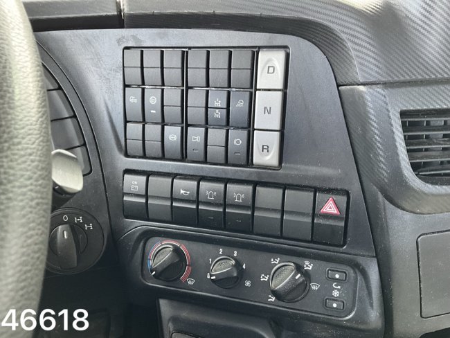 Iveco  Trakker AD260T45 6x4 21 Ton haakarmsysteem Just 48.470 km! (12)