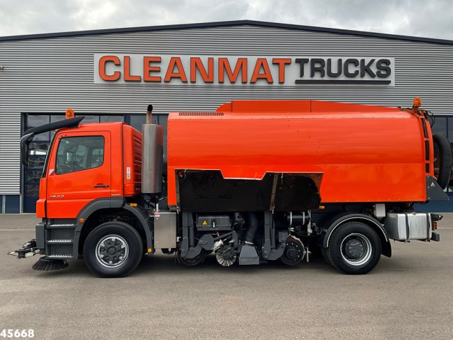 Mercedes-Benz  Axor 1833 4x4 Schörling SORF Schienenreinigungs/Railway sweeper Just 38.680 Km! (2)