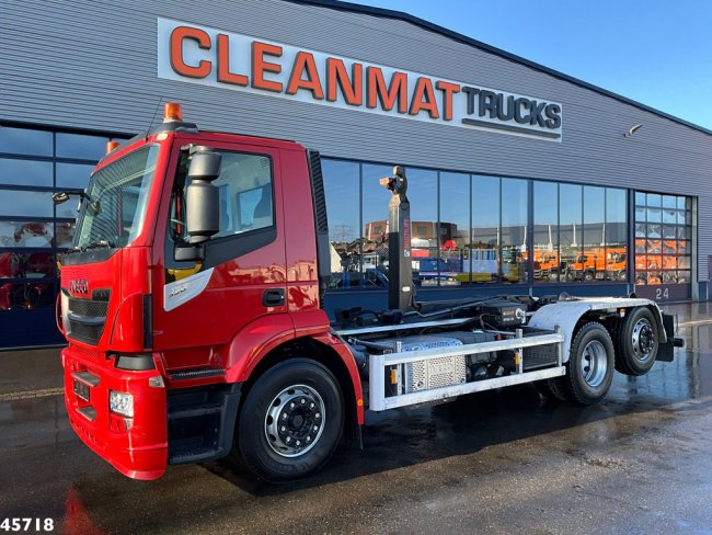 Iveco  Stralis AD260S33 Euro 6 Multilift 20 Ton haakarmsysteem Just 197.693 Km! (1)