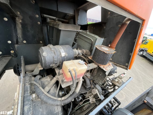 Mercedes-Benz  Actros 1829 4x4 Bucher Cityfant 60 Links en rechts vegend (11)