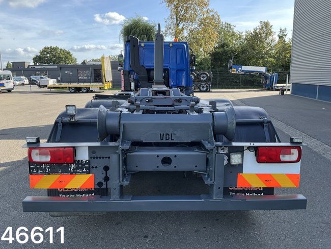 DAF  FAN 75 CF 250 VDL haakarmsysteem (2)