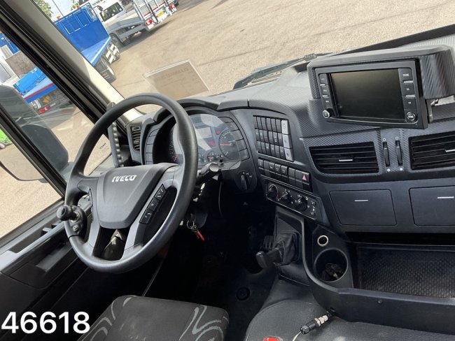 Iveco  Trakker AD260T45 6x4 26 Ton haakarmsysteem Just 48.470 km! (10)