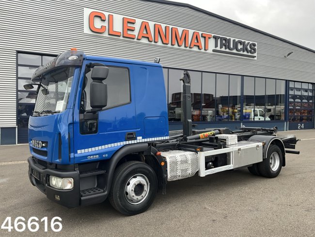 Iveco  Eurocargo ML160E28 Euro 6 Hyvalift haakarmsysteem Just 158.250 km! (5)
