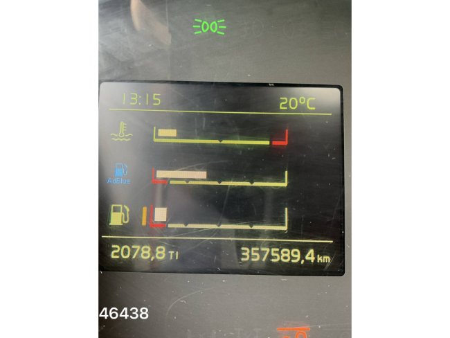 Volvo  FMX 460 8x4 Euro 6 HMF 19 Tonmeter Z-kraan (18)