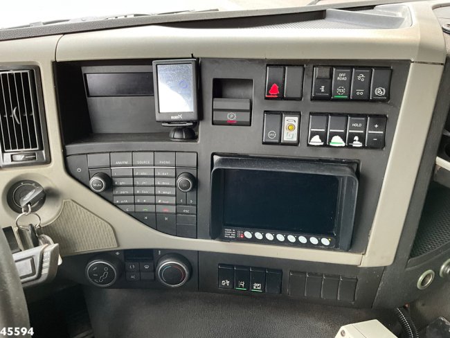 Volvo  FM 330 Euro 6 Geesink 20m³ (13)