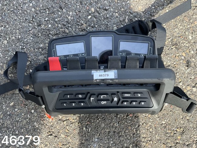 DAF  FAQ XD 450 8x2 Hiab 26 Tonmeter laadkraan (27)