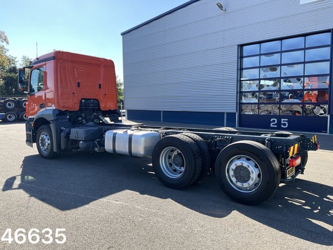 Mercedes-Benz  ANTOS 2533 Euro 6 Chassis Cabine (1)