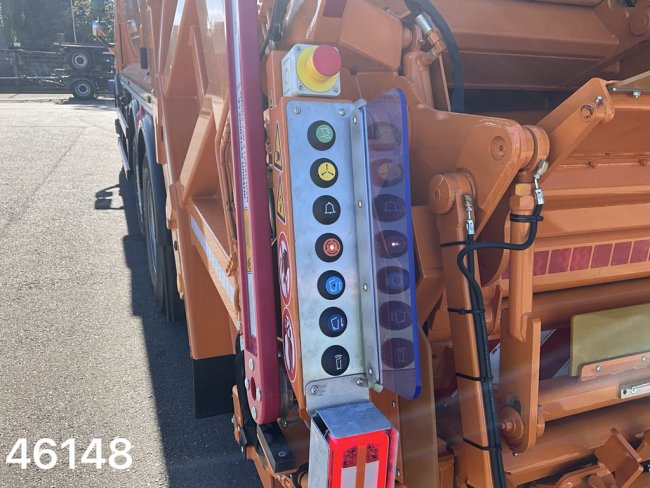 Volvo  FM 330 VDK 23m³ (14)