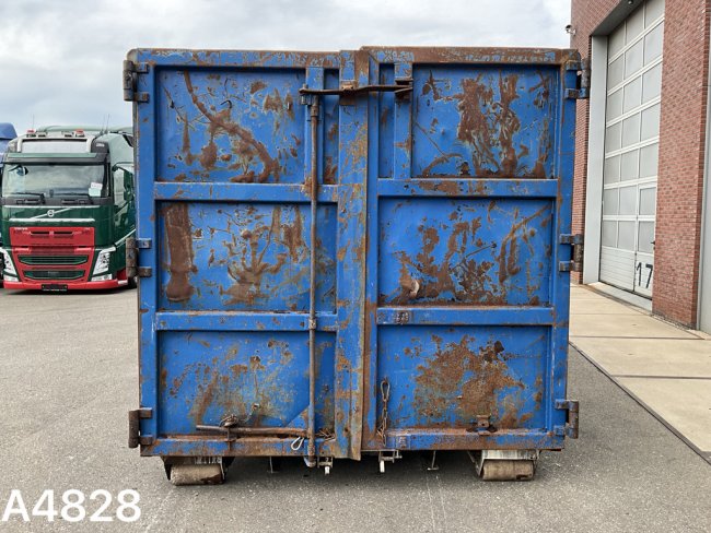 Container 33m³   (2)