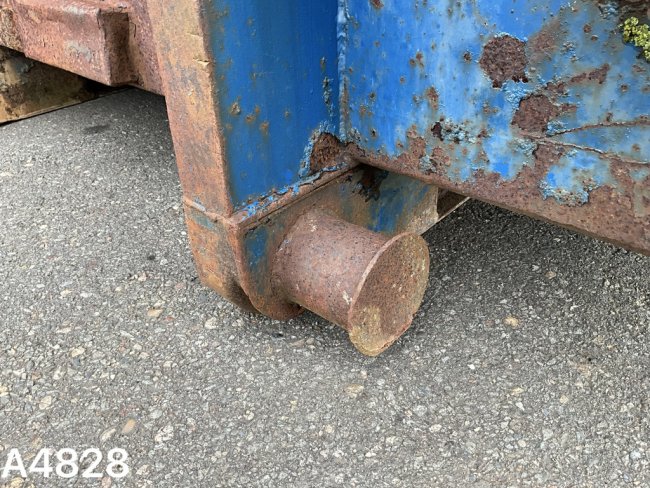 Container 33m³   (6)
