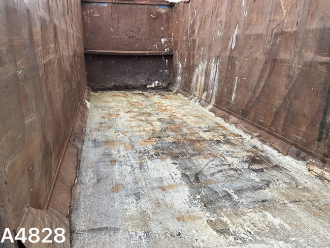 Container 33m³   (8)