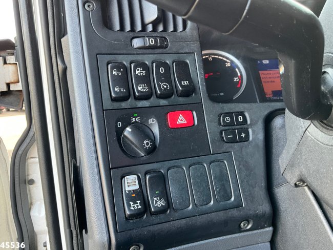 Scania  P 340 Euro 6 CNG HMF 25 Tonmeter laadkraan (15)