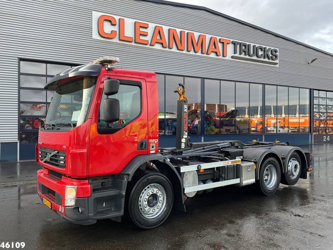 Volvo  FE 320 Multilift 21 Ton haakarmsysteem Ex-Brandweer Just 192.043 km! (2)