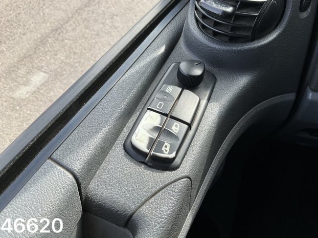 Mercedes-Benz  Axor 1824 Euro 5 Palfinger 15 Tonmeter laadkraan (13)