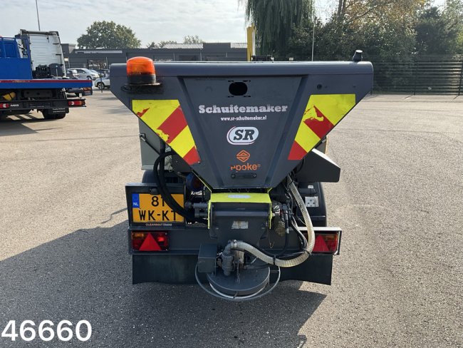 Hotra  2-assige aanhangwagen met Epoke zoutstrooier (4)