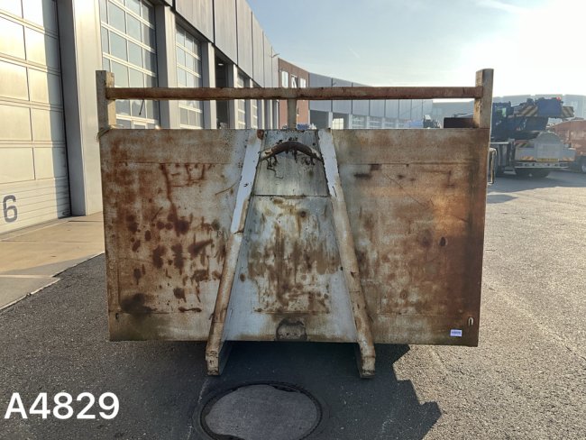 Container 12m³   (6)