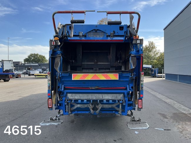 Scania  P 320 Euro 6 Geesink 24m³ (2)