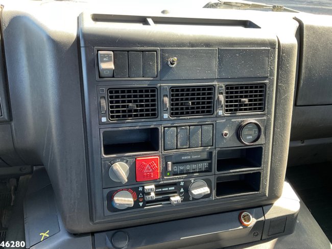 Iveco  Eurotech 190E24 Manual Full Steel Fassi 11 Tonmeter laadkraan Just 182.743 km! (14)