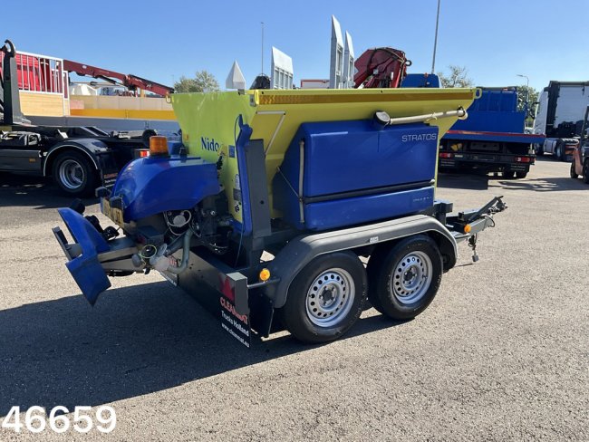ESVE  2-assige aanhangwagen met Nido 1,1 m³ zoustrooier (4)