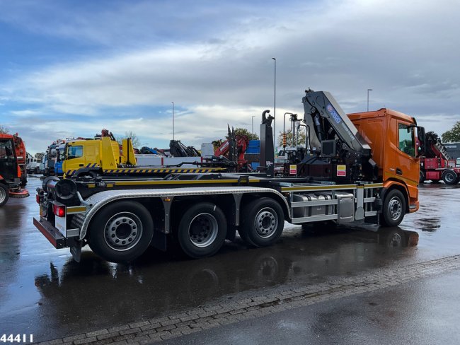 DAF  FAQ XD 450 8x2 Euro 6 HMF 28 Tonmeter laadkraan (3)