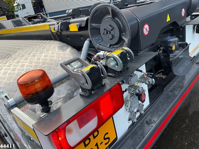 DAF  FAQ XD 450 8x2 Euro 6 HMF 28 Tonmeter laadkraan (7)