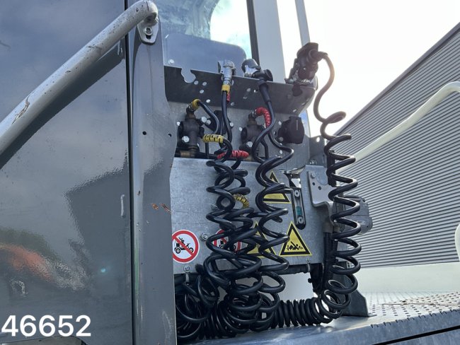 Terberg  YT202-EV Elektrisch Terminal trekker (9)