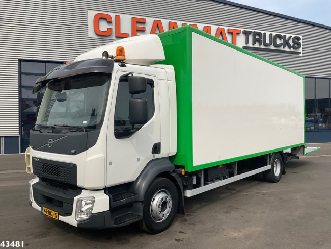 Volvo  FL 250 Euro 6 met Dhollandia laadklep (1)