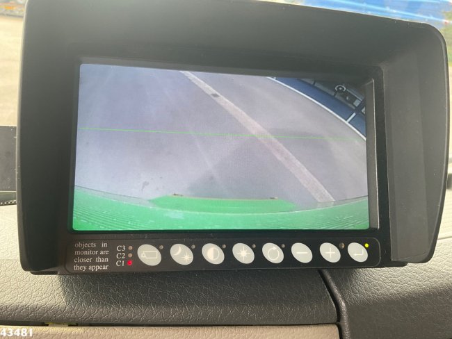 Volvo  FL 250 Euro 6 met Dhollandia laadklep (13)