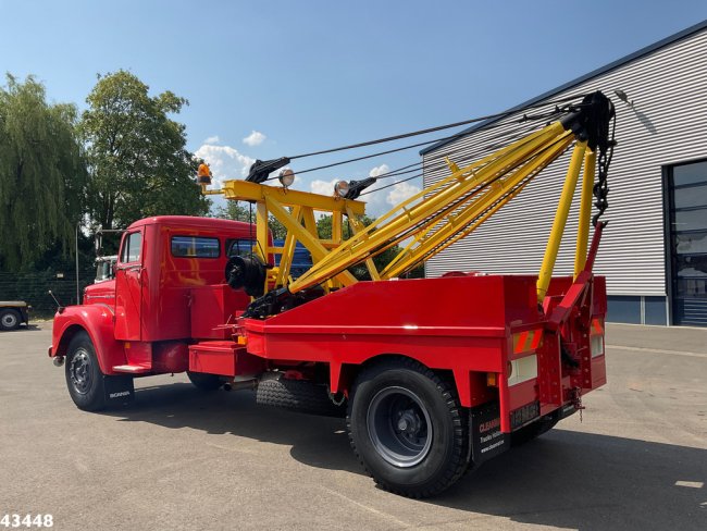 Scania  Vabis L76 Ernest Holmes wrecker (1)