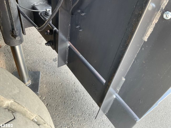 DAF  FAX 85 CF 340 Dry bulk blowing system Just 21.613 km! (12)